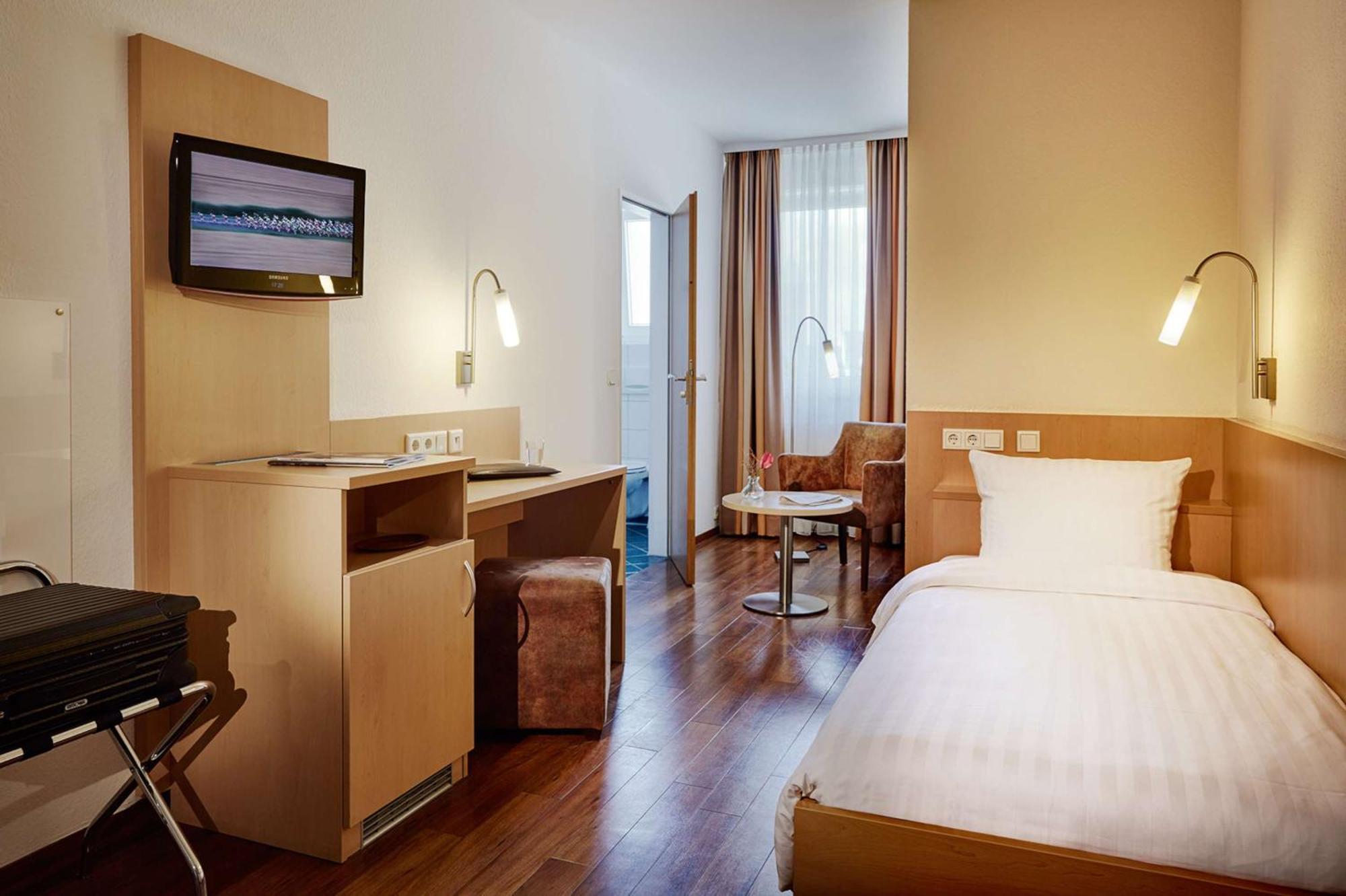 Hotel Imperial Duesseldorf - Sure Collection By Best Western Luaran gambar